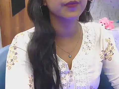 Snapshot of Bold-mahi chatting on 03-12-26, 04:40 Bold-mahi online show from 03-12-26, 04:40