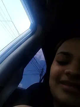 Snapshot of SiaFoxx_ chatting on 03-16-26, 05:17 SiaFoxx online show from 03-16-26, 05:17