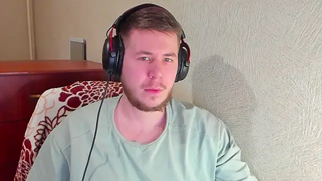 Snapshot of Vibalt chatting on 02-17-26, 06:58 Vibalt online show from 02-17-26, 06:58