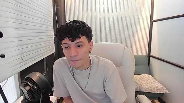 Angel St1 online show from 04-16-26, 12:17