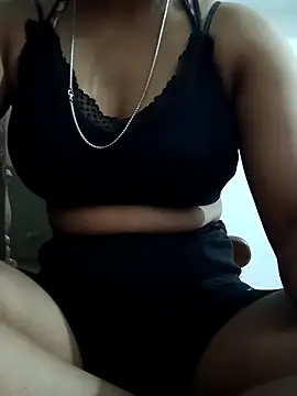 CURVYMOOMMY online show from 03-12-26, 01:28