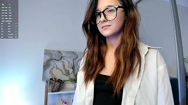 GrayceVavra online show from 04-30-26, 04:02
