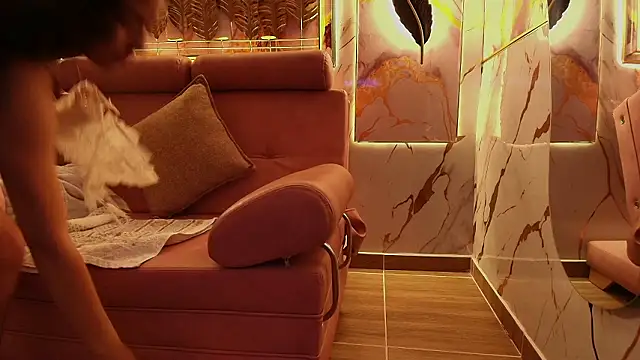 Snapshot of SilkNyx chatting on 02-19-26, 08:27 SilkNyx online show from 02-19-26, 08:27