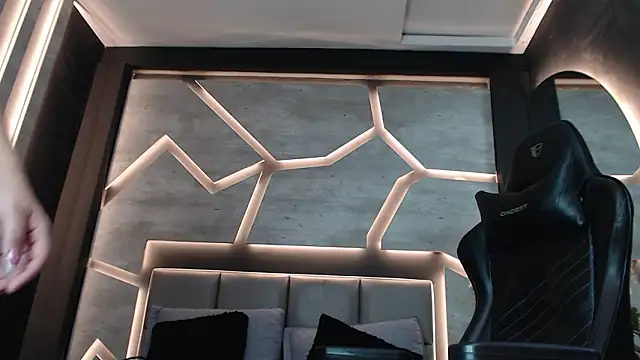 Snapshot of SilkNyx chatting on 03-10-26, 01:16 SilkNyx online show from 03-10-26, 01:16