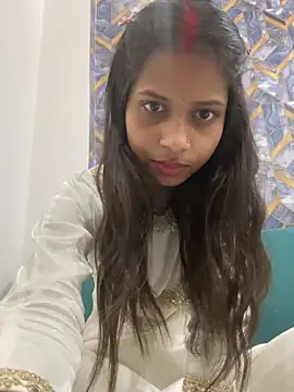 Snapshot of Rani1993 chatting on 02-23-26, 06:05 Rani1993 online show from 02-23-26, 06:05