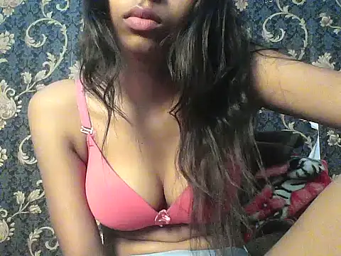 Snapshot of Rani1993 chatting on 03-09-26, 01:53 Rani1993 online show from 03-09-26, 01:53