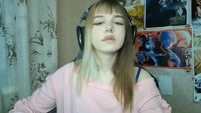MilaTyan online show from 06-04-26, 04:13