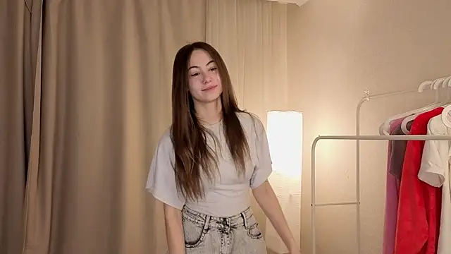 Snapshot of DarnellMcgown chatting on 03-03-26, 04:29 DarnellMcgown online show from 03-03-26, 04:29