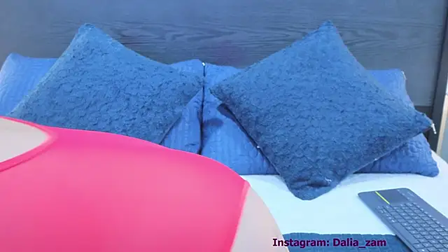 Snapshot of dalia_zambrano chatting on 03-16-26, 11:36 dalia zambrano online show from 03-16-26, 11:36