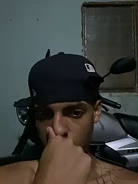 Alee 2005 online show from 07-03-26, 06:20