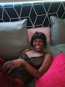 Ebony Colossus online show from 07-14-26, 06:46