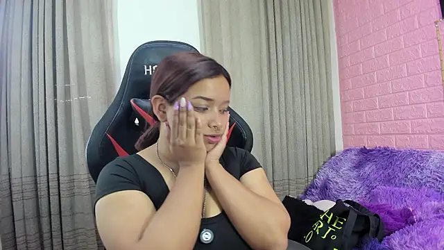 Sienna Lux01 online show from 02-26-26, 05:56