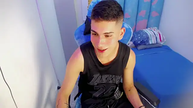 Snapshot of Bby_cash_ chatting on 03-03-26, 08:59 Bby cash online show from 03-03-26, 08:59