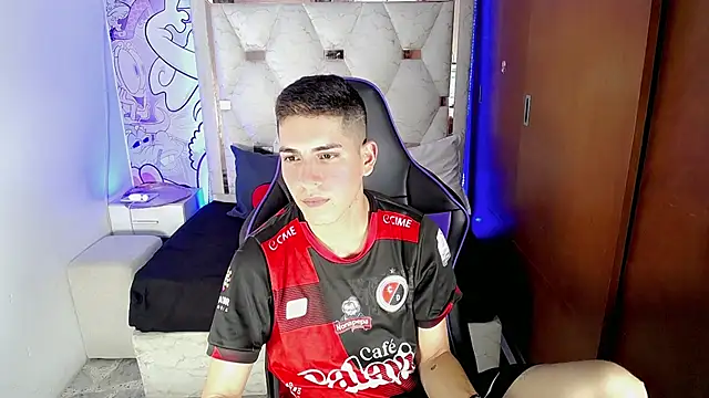 Snapshot of Bby_cash_ chatting on 03-07-26, 03:25 Bby cash online show from 03-07-26, 03:25