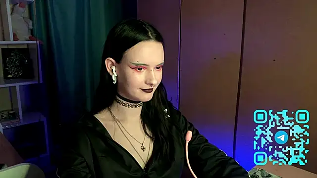 MabelDefina online show from 04-04-26, 01:08