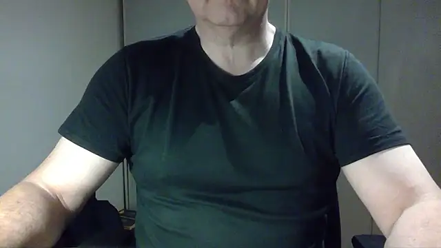 Snapshot of ViveLaFrance2026 chatting on 03-09-26, 06:56 ViveLaFrance2026 online show from 03-09-26, 06:56