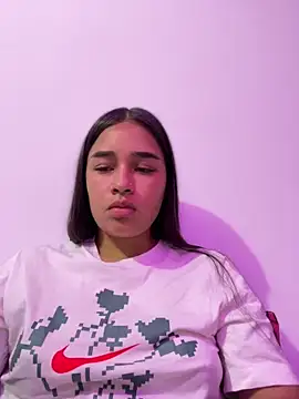 Snapshot of I_Samanthaa chatting on 02-25-26, 03:05 I Samanthaa online show from 02-25-26, 03:05