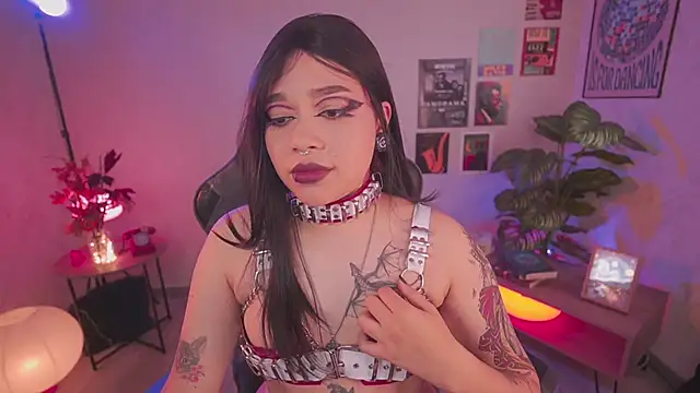 violette clerk1  online show from 02-26-26, 07:24