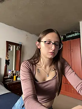 Aria  Rousse03 online show from 03-03-26, 01:50