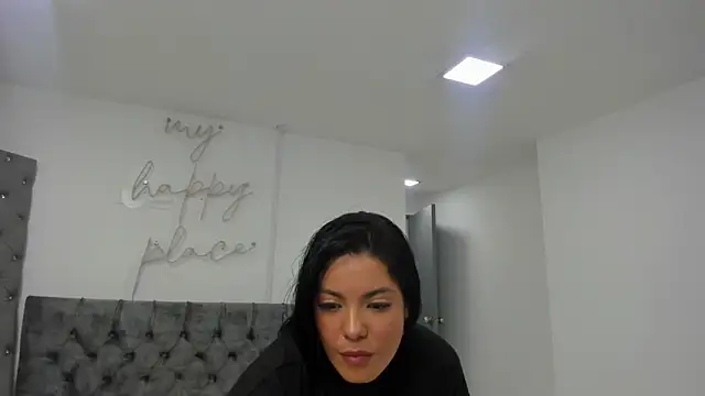 Evelin  thompsson online show from 04-23-26, 03:41