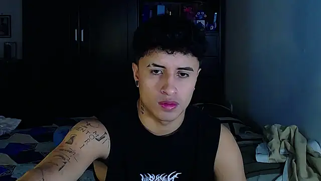 Snapshot of Jhon_Sara chatting on 02-28-26, 11:50 Jhon Sara online show from 02-28-26, 11:50