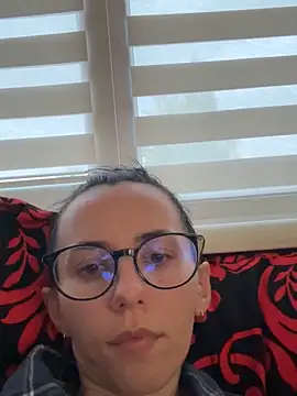 Oliviyalove  online show from 06-02-26, 05:37