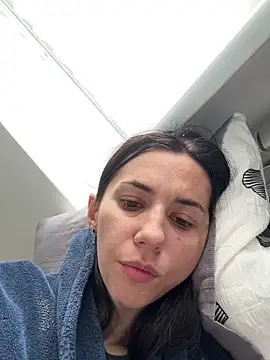 Oliviyalove  online show from 06-14-26, 09:44