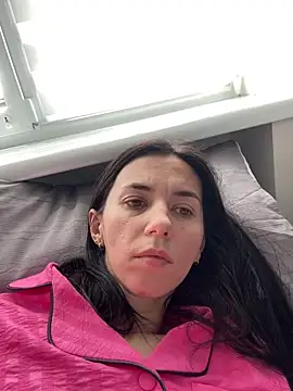 Oliviyalove  online show from 06-17-26, 11:23