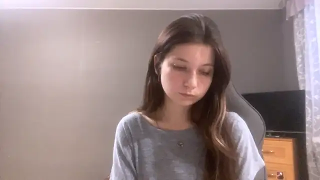 Snapshot of LunnaBliss chatting on 03-06-26, 03:30 LunnaBliss online show from 03-06-26, 03:30