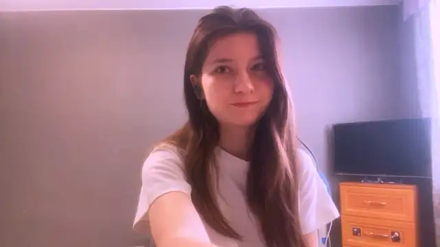 Snapshot of LunnaBliss chatting on 03-09-26, 06:17 LunnaBliss online show from 03-09-26, 06:17