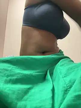 Snapshot of meenu_cuties chatting on 03-12-26, 04:29 meenu cuties online show from 03-12-26, 04:29