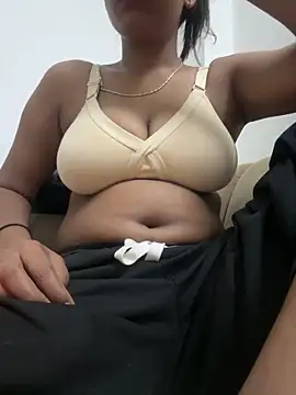 Snapshot of meenu_cuties chatting on 05-22-26, 08:03 meenu cuties online show from 05-22-26, 08:03