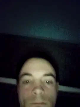 Snapshot of thom7246 chatting on 03-05-26, 02:51 thom7246 online show from 03-05-26, 02:51