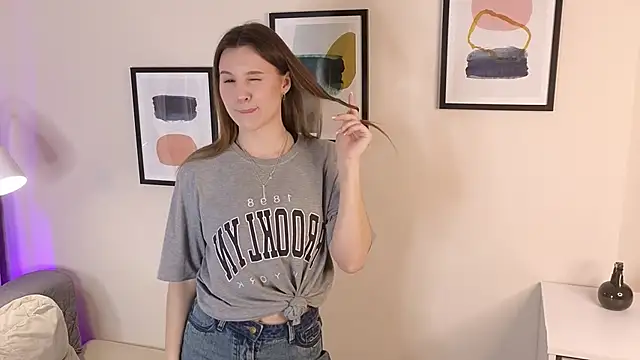 Mili Gernat online show from 02-26-26, 08:24