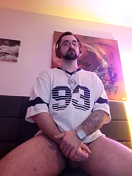 Snapshot of LargeLith chatting on 02-28-26, 09:49 LargeLith online show from 02-28-26, 09:49