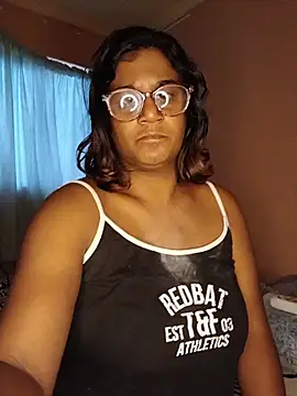 indianstrawberrylips4u online show from 07-02-26, 05:02