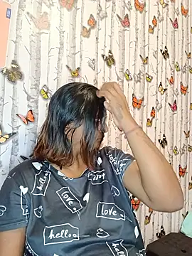 indianstrawberrylips4u online show from 07-08-26, 06:45