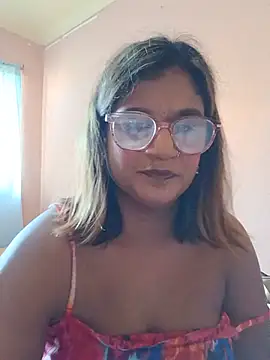 indianstrawberrylips4u online show from 07-20-26, 10:50