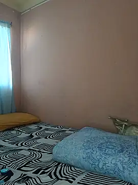 indianstrawberrylips4u online show from 07-21-26, 07:11