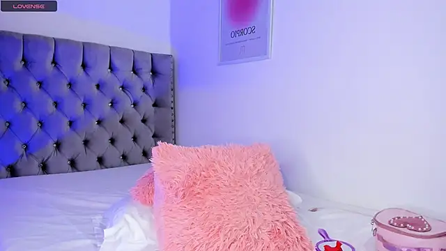 Snapshot of eva_cutee_ chatting on 03-07-26, 10:07 eva cutee online show from 03-07-26, 10:07