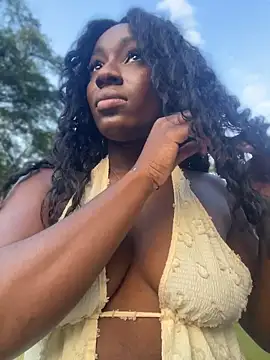 ZarahFerreira online show from 04-29-26, 10:27