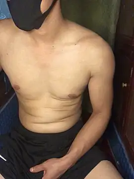 Snapshot of _Men_2026 chatting on 03-11-26, 09:48 Men 2026 online show from 03-11-26, 09:48