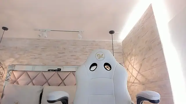 Snapshot of bella_novoa chatting on 03-11-26, 03:12 bella novoa online show from 03-11-26, 03:12