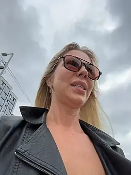LisaMurr online show from 07-14-26, 11:16