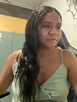 Snapshot of africa_mart chatting on 03-13-26, 02:51 africa mart online show from 03-13-26, 02:51