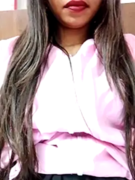 Snapshot of cute_girl_29 chatting on 02-17-26, 09:54 cute girl 29 online show from 02-17-26, 09:54