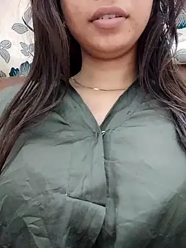 cute girl 29 online show from 06-20-26, 11:57