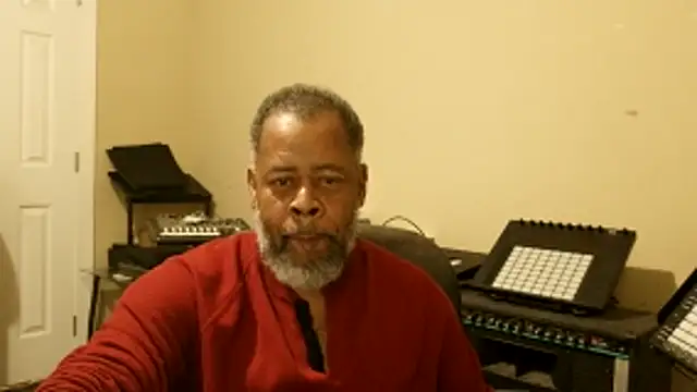 Cleozevo1961 online show from 04-22-26, 01:12