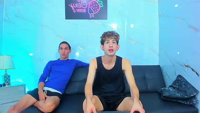 Snapshot of Spicy_guys chatting on 03-01-26, 01:02 Spicy guys online show from 03-01-26, 01:02