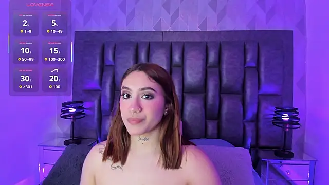 Snapshot of CloeDawson chatting on 03-10-26, 11:59 CloeDawson online show from 03-10-26, 11:59